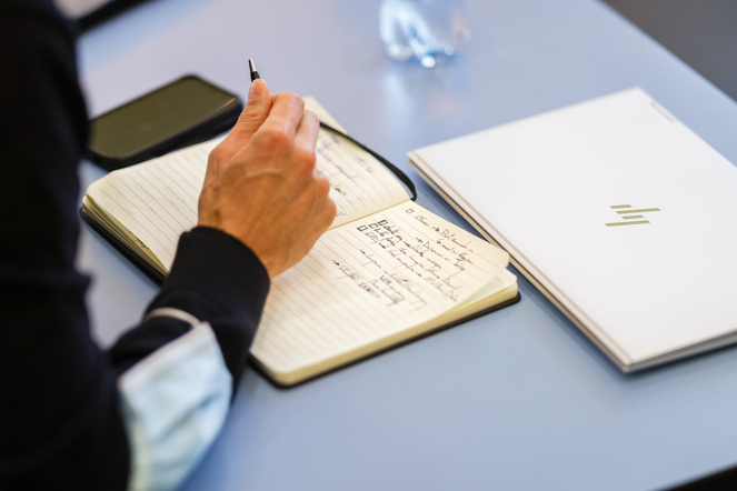 CV-Check, Bildung und Karriere von Swiss Engineering | © Nicolas Zonvi