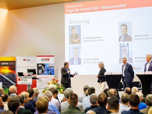 Tage der Technik 2022, Elektromobilität - Unterschätzter Baustein für die Energiewende?, Swiss Engineering | © Nicolas Zonvi